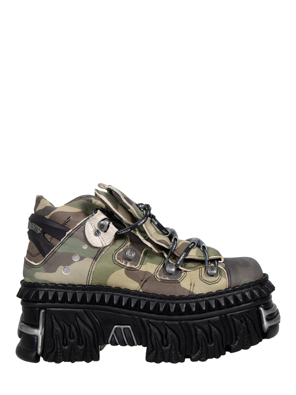 Platform camo sneakers deals