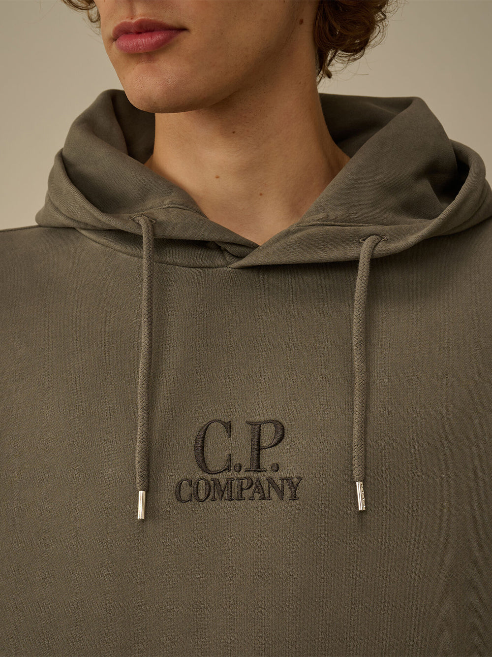 Brushed and Emerized Diagonal Fleece Hooded Logo Sweatshirt (Gunmetal)