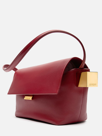 Le Rond Carre (Dark Red)