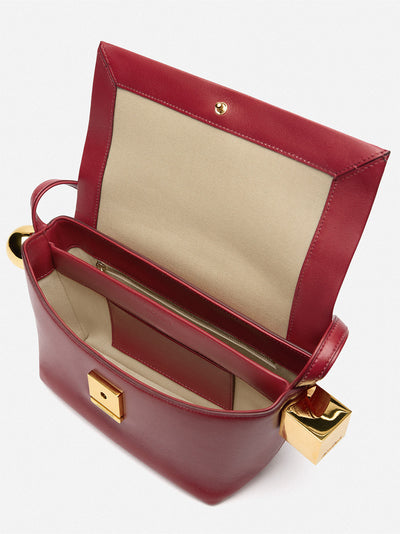 Le Rond Carre (Dark Red)