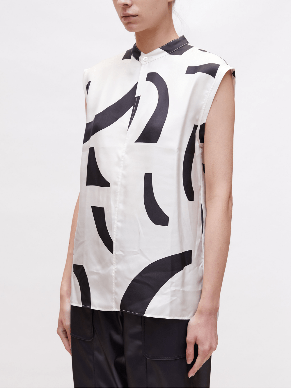 Abstract Tile Sl Blouse