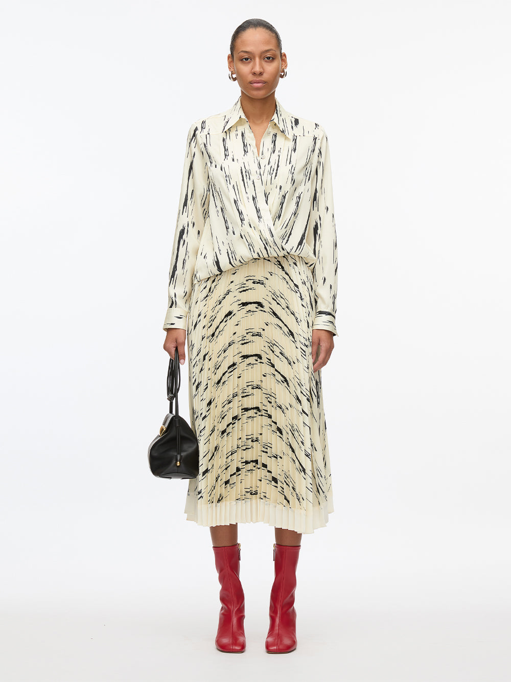 Abstract Wood Grain Crossover Drape Blouse (Ivory Multi)