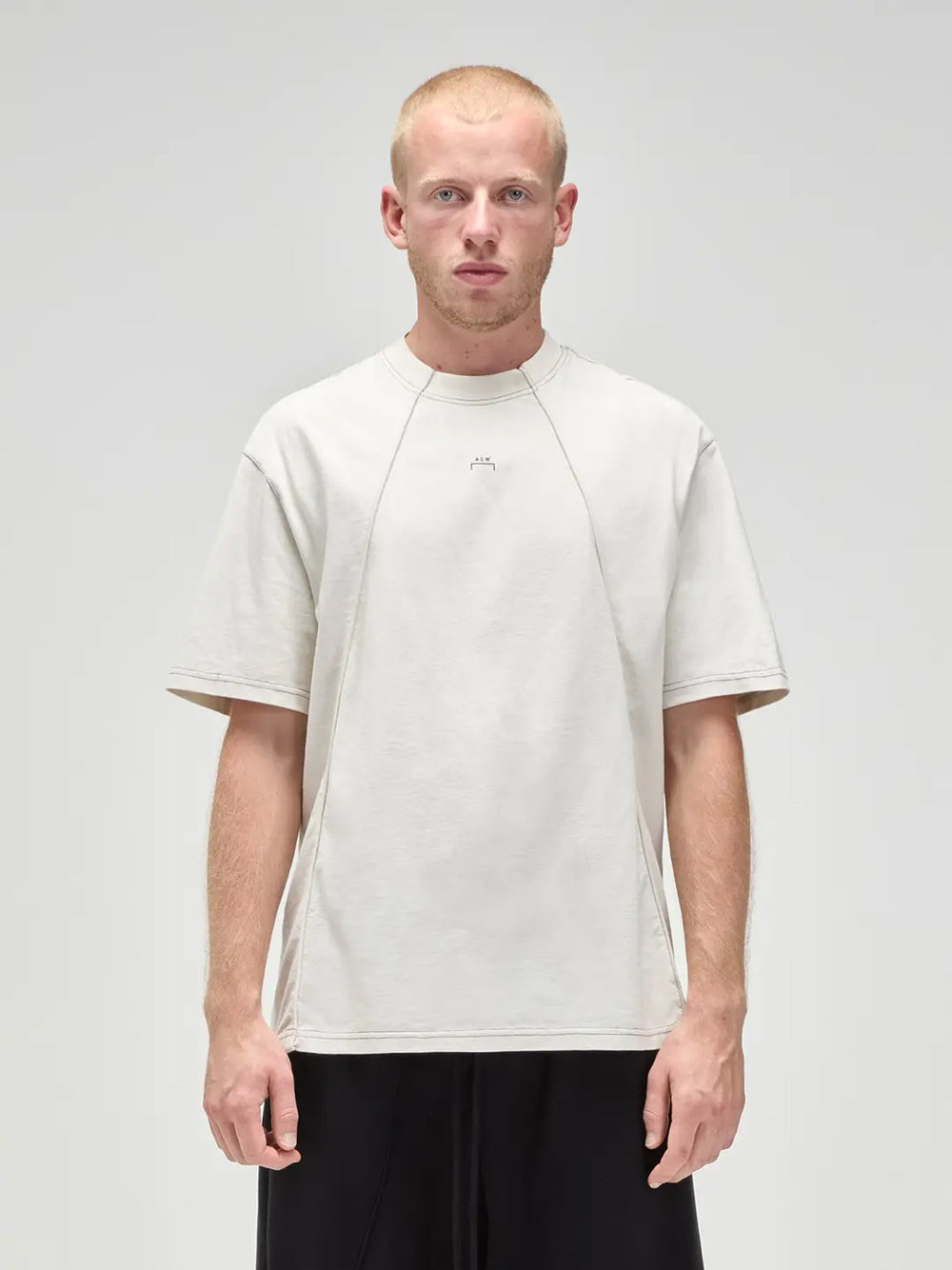 Millbank T-Shirt Beige