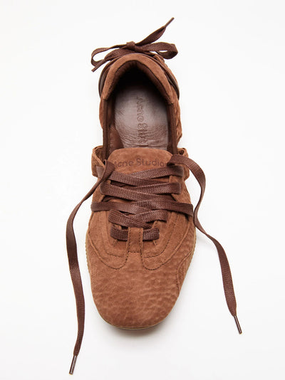 Lace-Up Shoes Brown