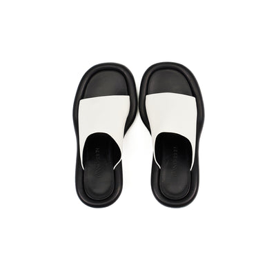 Bumper Mule White/black