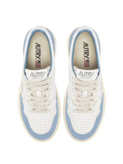 Medalist Low Sneakers (White/Light Blue) (Men)