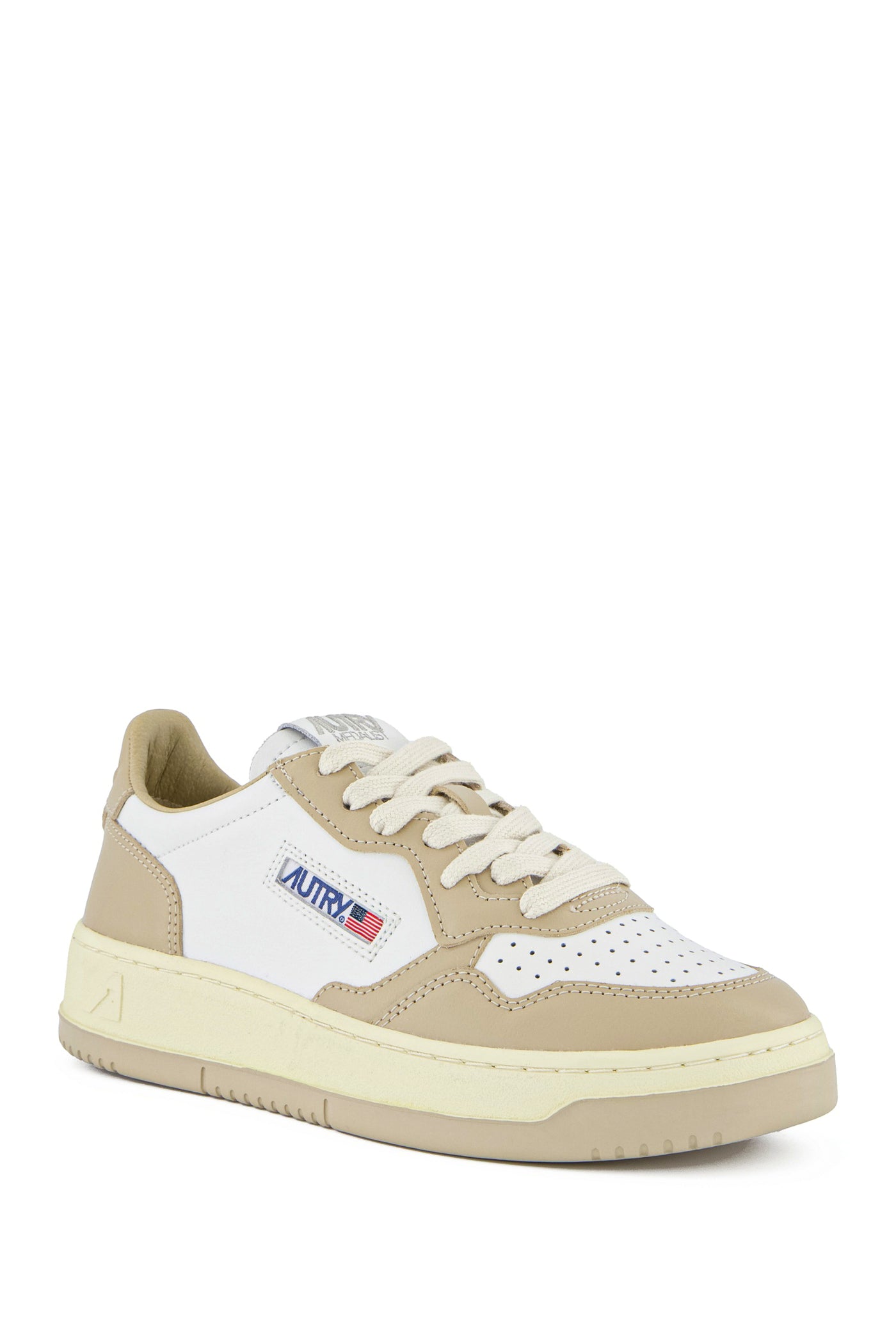 Medalist Low (Man) (White/Beige)
