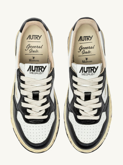 Medalist Low Super Vintage 'Autry X Maison Mihara Yasuhiro General Scale' Whtie/Black