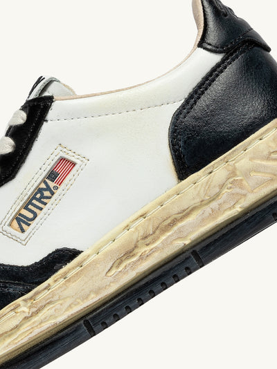 Medalist Low Super Vintage 'Autry X Maison Mihara Yasuhiro General Scale' Whtie/Black