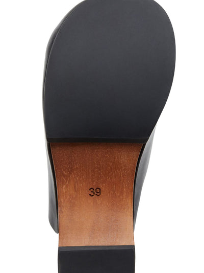 Leather Woods Clogs (Black)