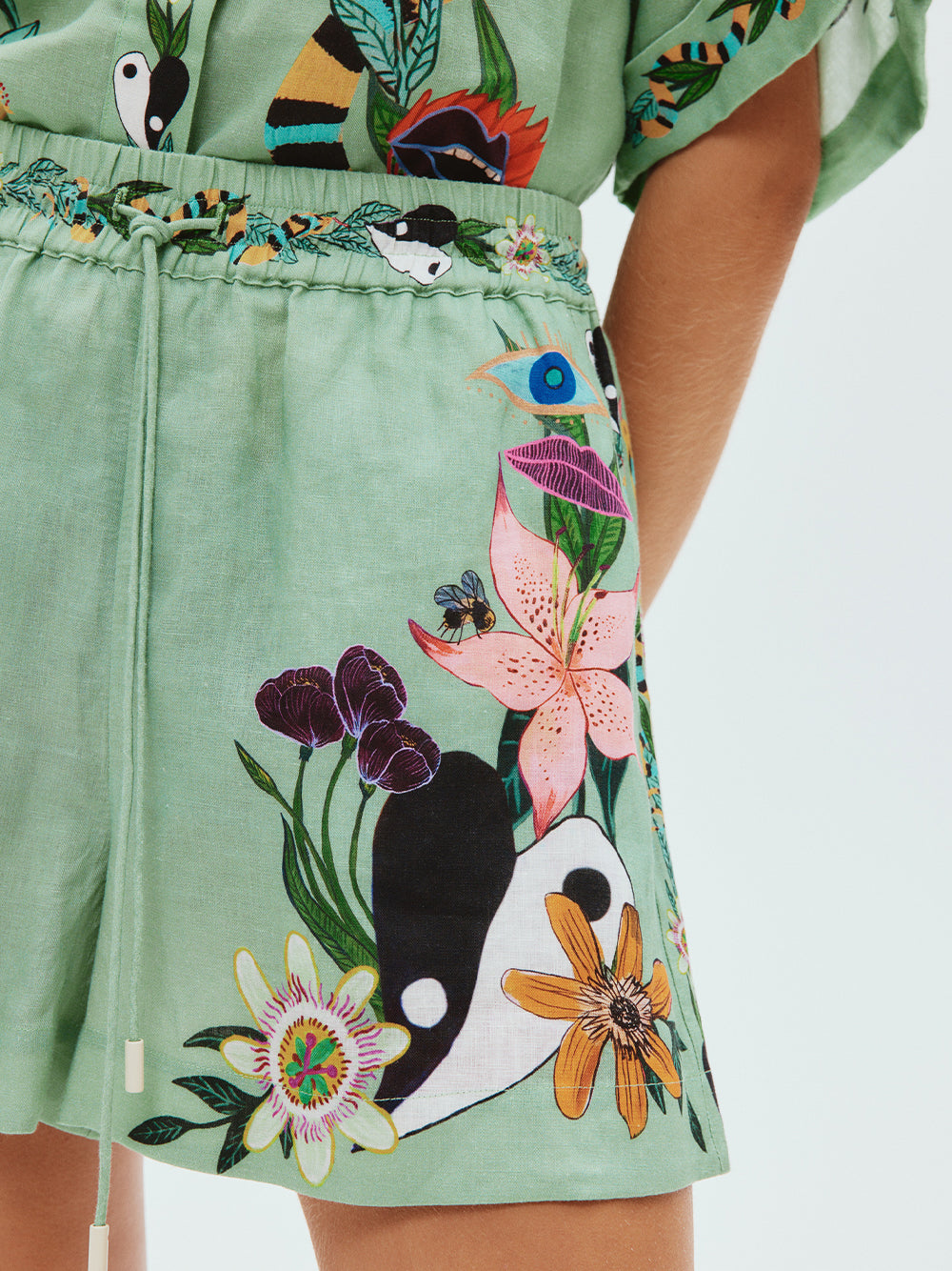 Meagan Linen Short (Jade)