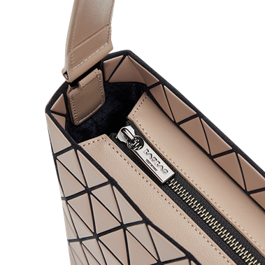     BAO-BAO-ISSEY-MIYAKE-CRYSTAL-MATTE-SHOULDER-BAG-LIGHT-BROWN-2