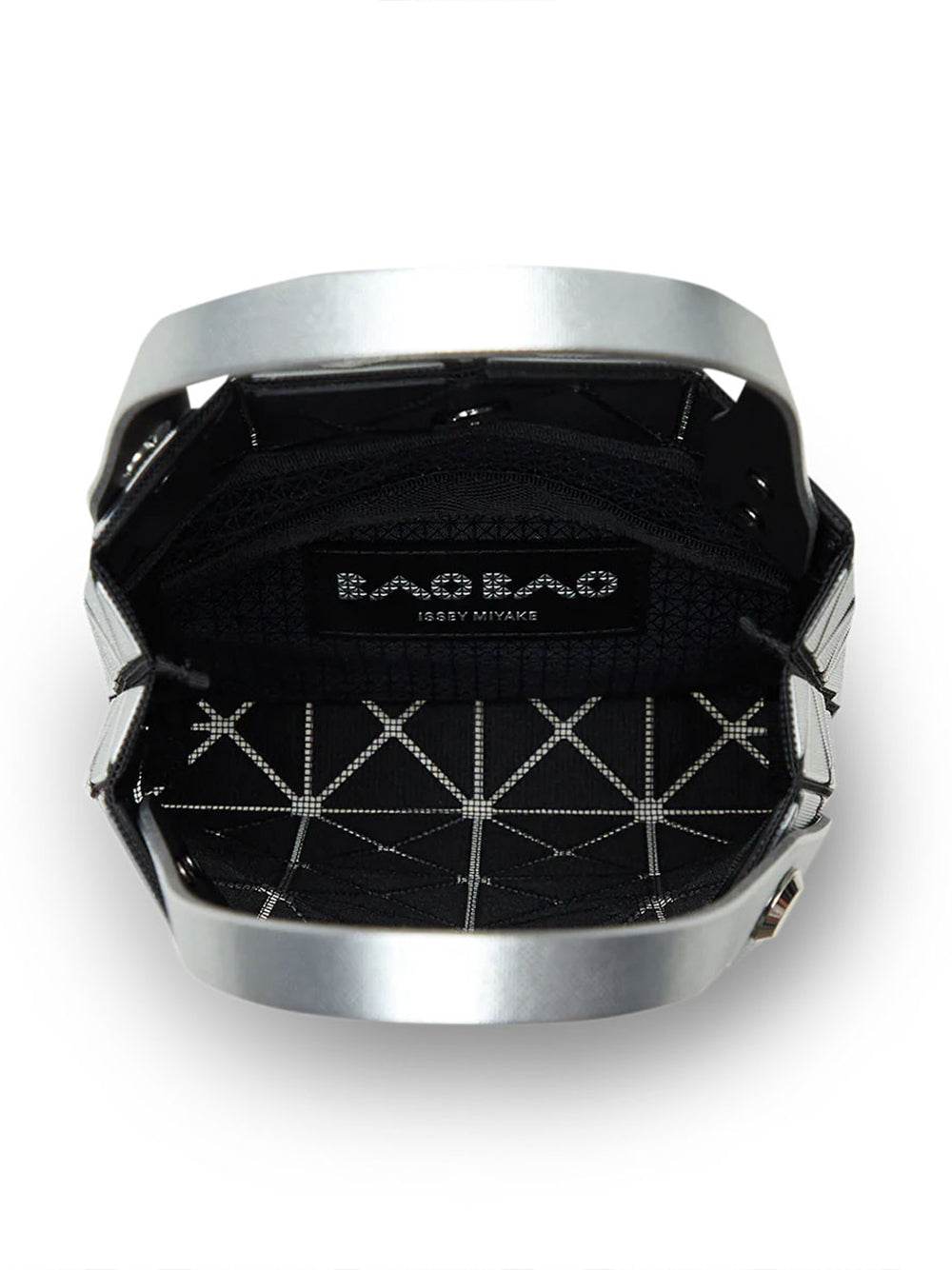 PLATINUM COFFRET Handbag (Silver)
