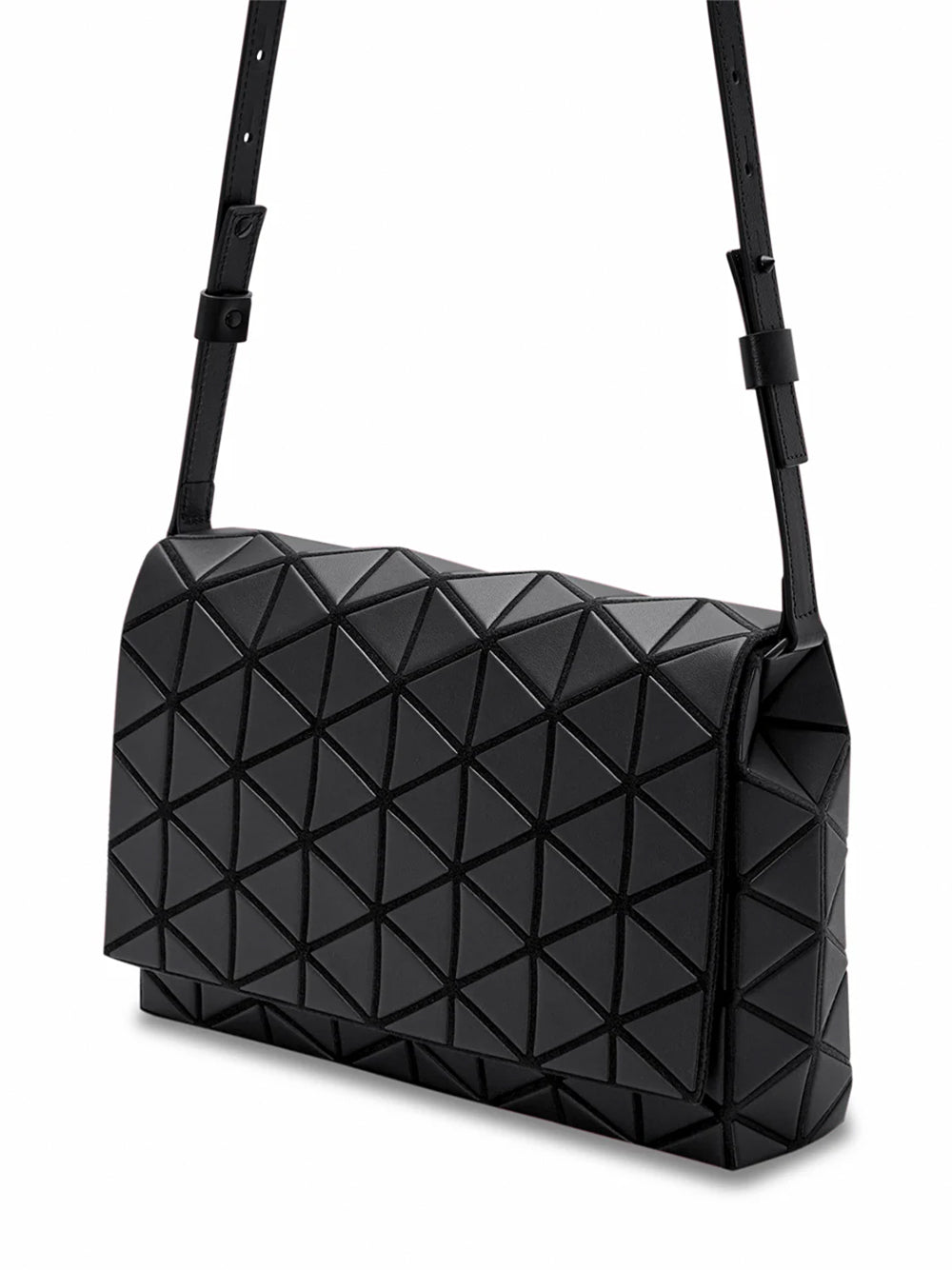 FOSSETTE Shoulder Bag (Large) (Matte Black)