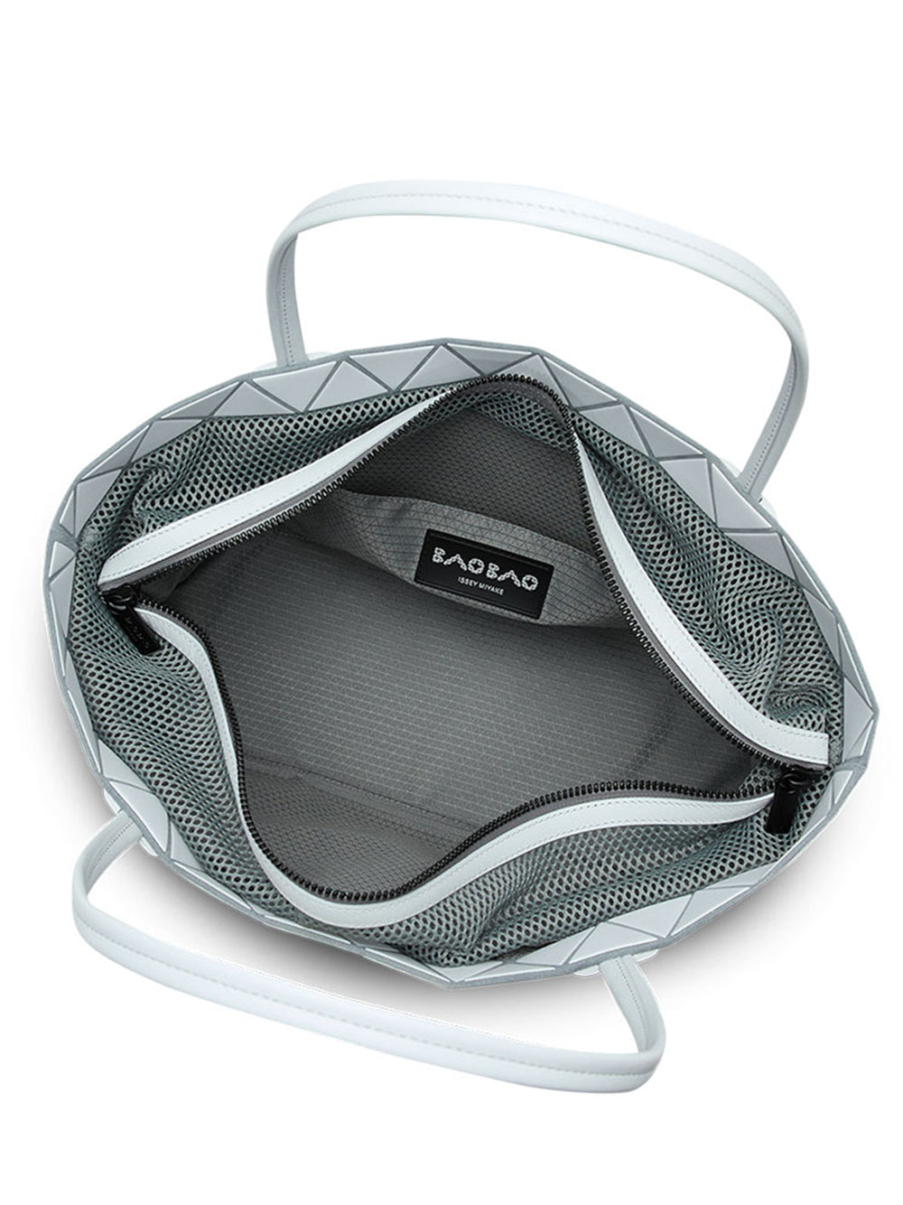 BATEAU MATTE Handbag (Medium) (Light Gray)