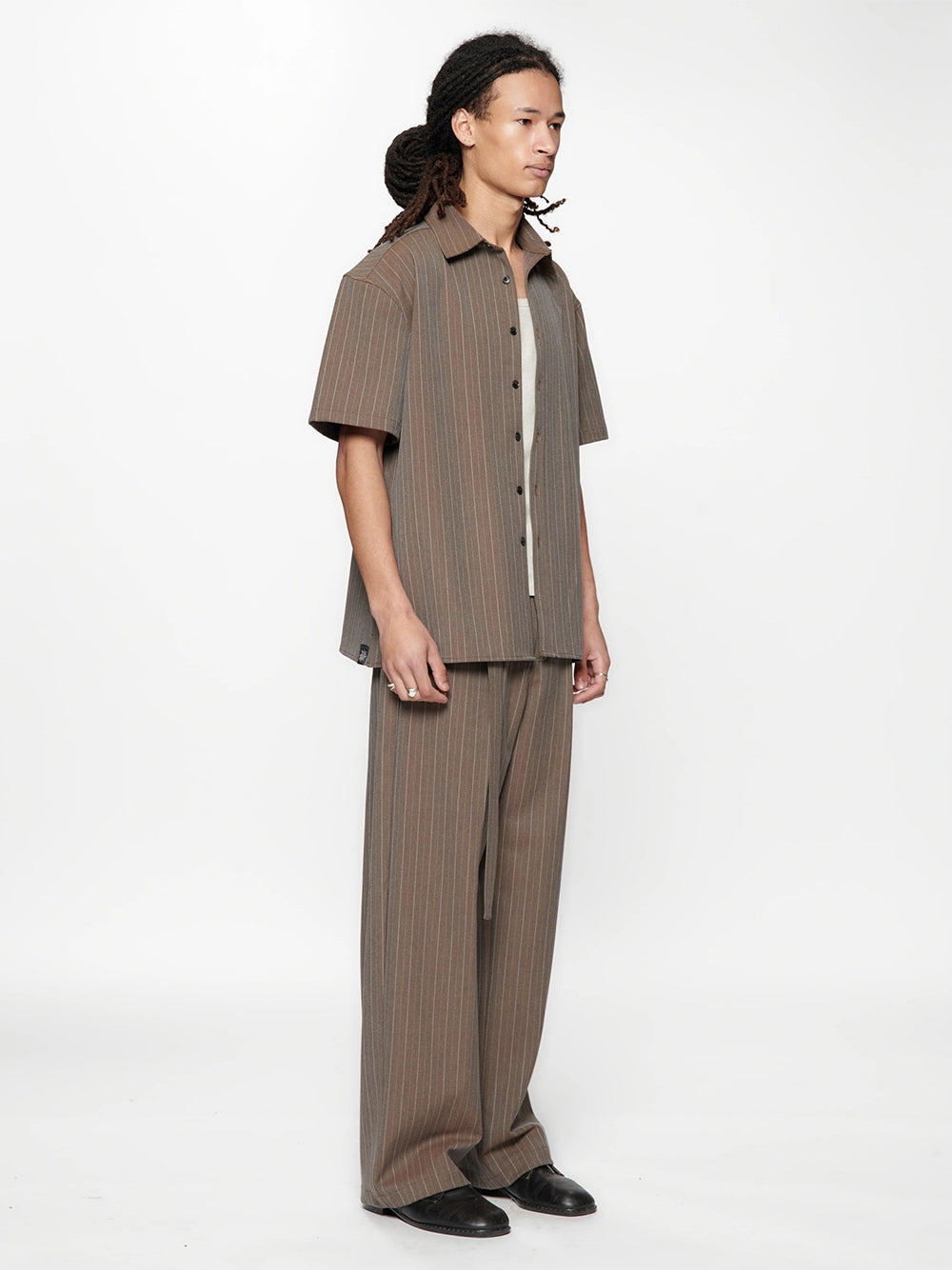 Hold Ss Shirt Brown Pinstripe