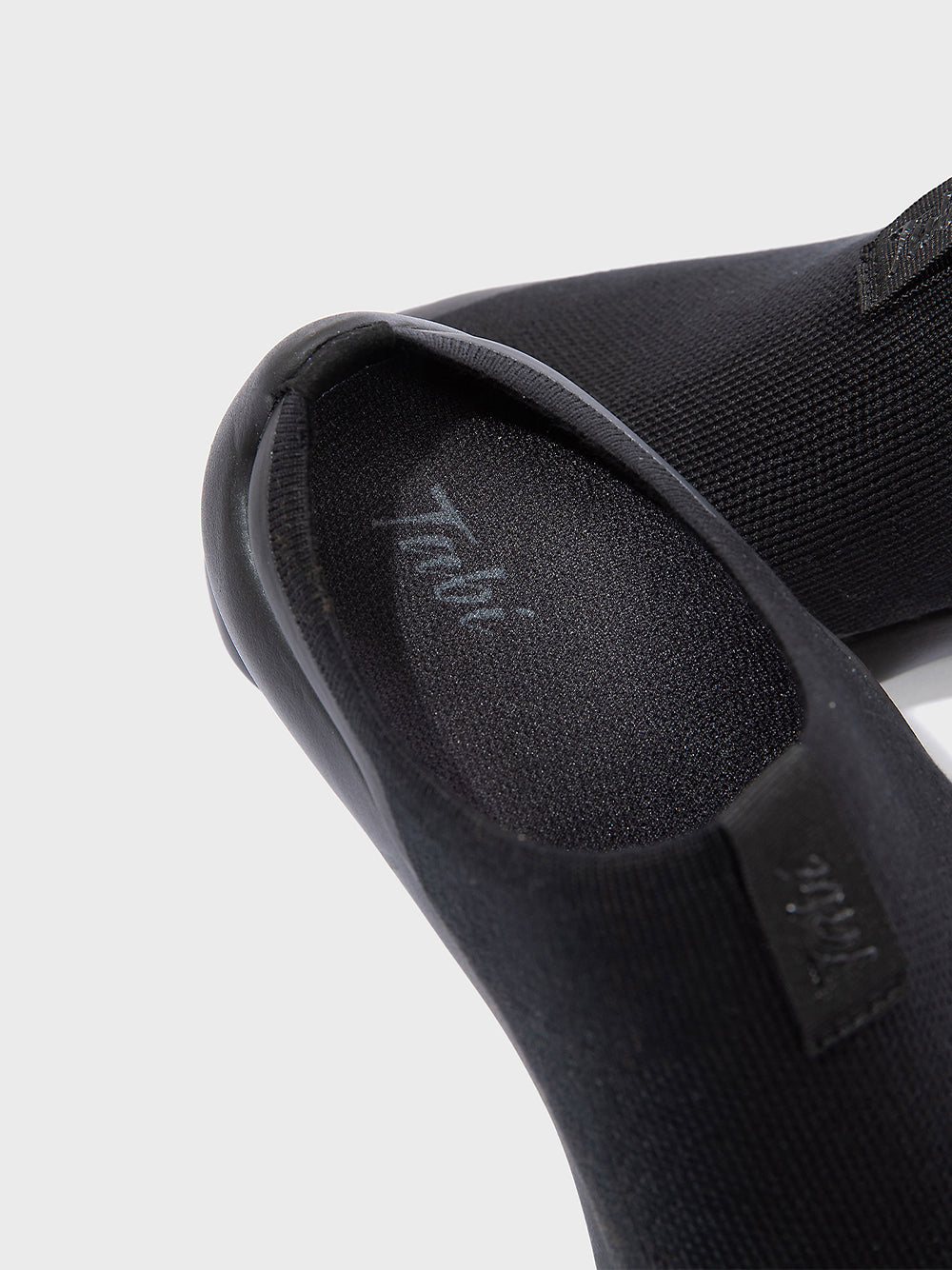 Tabi Mules Black
