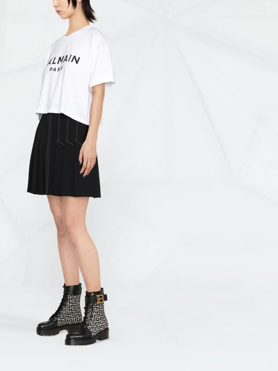 Balmain Cropped Cotton T-shirt With  Logo Print (White)