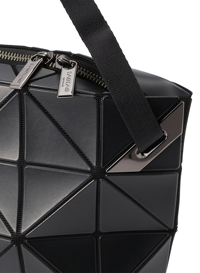 BLOCKY Shoulder Bag (Small) (Matte Black)