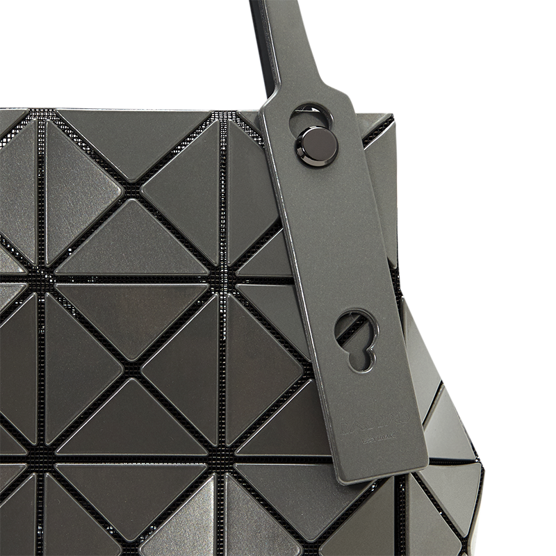 CARAT Handbag (Large) (Gunmetal)