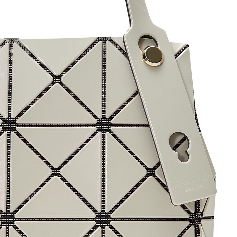 CARAT Handbag (Small) (Cream)