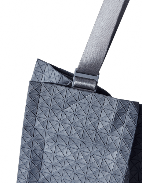     Bao-Bao-Issey-Miyake-Cart-One-Tone-Tote-Bag-Grey2