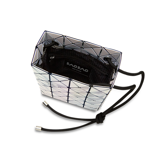 WRING POLARIZATION Shoulder Bag (Pink)