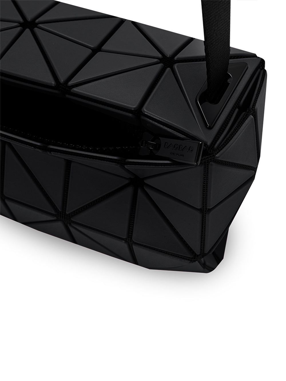 CARTON-MATTE-Shoulder-Bag-Black-02