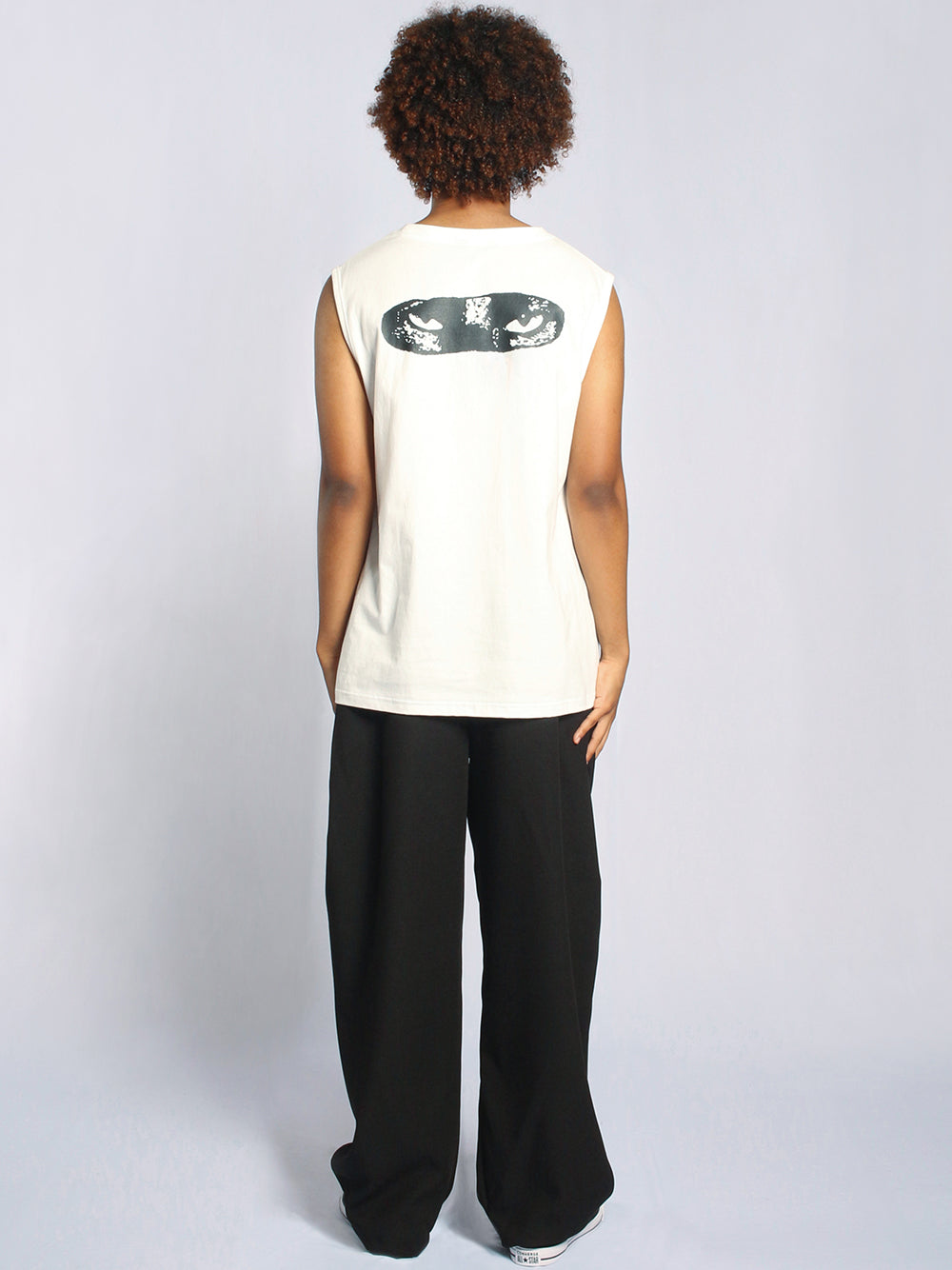 Don’T Look Back (Sleeveless Tee) White