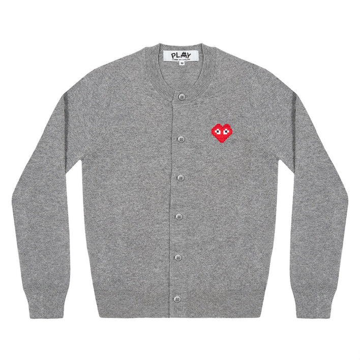 COMME des GARÇONS PLAY_PLAY X THE ARTIST INVADER Cardigan With Red Heart Women (Light Grey)