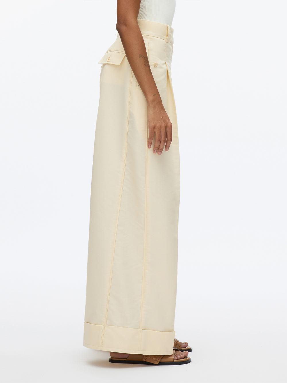 Pleated Wide Leg Trouser Gardenia