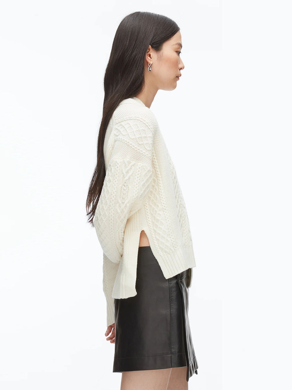 Cable Mix Double Layer Crewneck Ivory