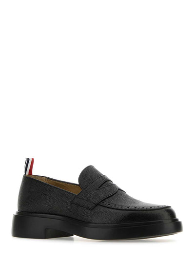 Pebble Grain Penny Loafer (Black)