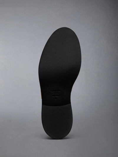 Soft Spazzolato Leather Stud Thom John (Black)