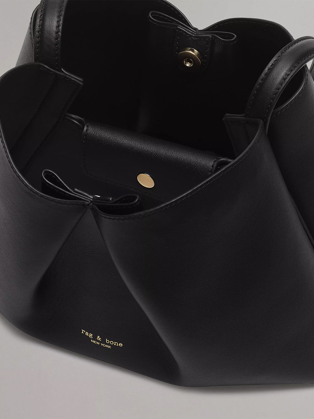 Bloom Medium Crossbody (Black)