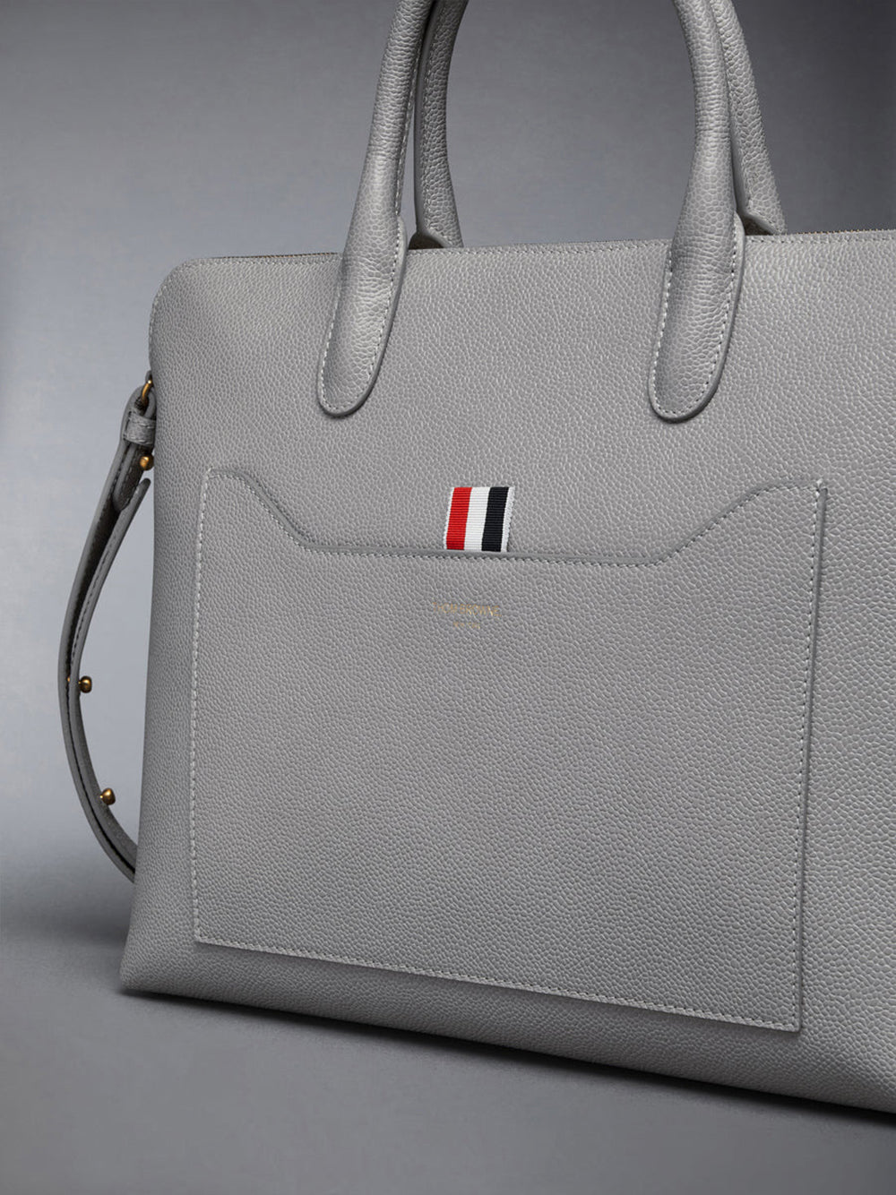 Pebble Grain Slim Briefcase Light Grey