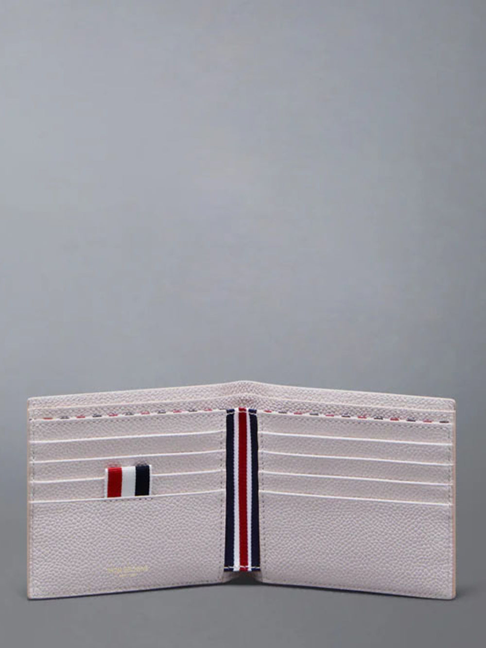 Pebble Grain Bifold Light Pink