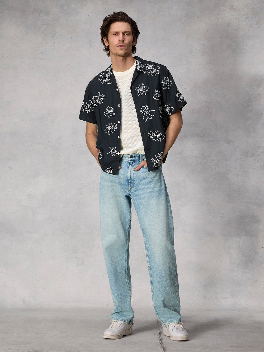 Avery Resort Embroidered Shirt (Black)