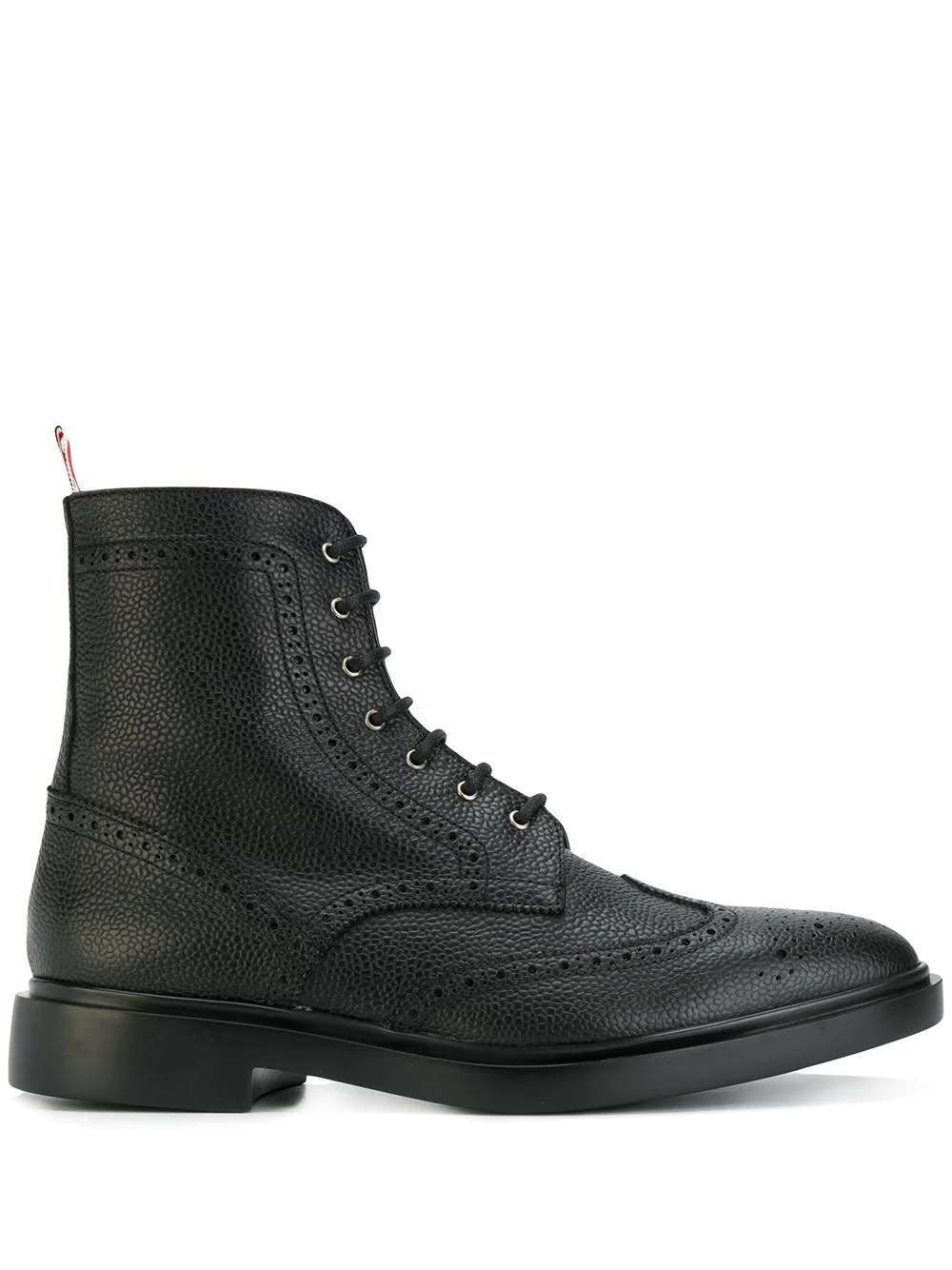 Classic Wingtip Boot W/ Lightweight Rubber Sole In Pebble Grain Leather Black