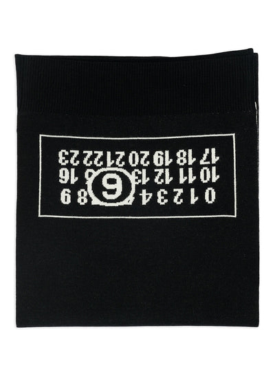 Muffler Scarf (Black Jacquard)