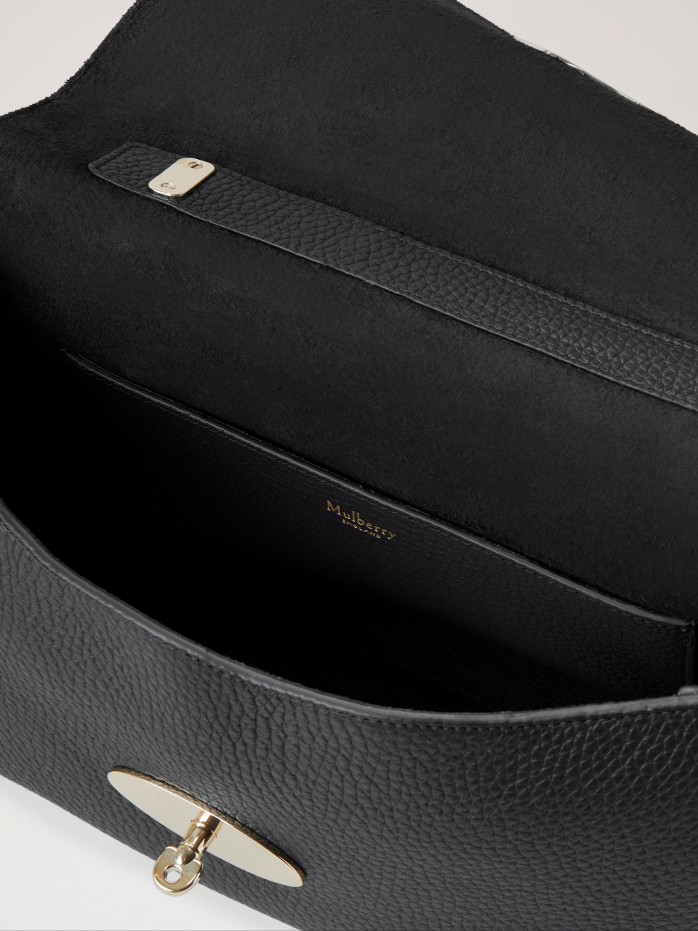 Medium Top Handle Lily (Black)