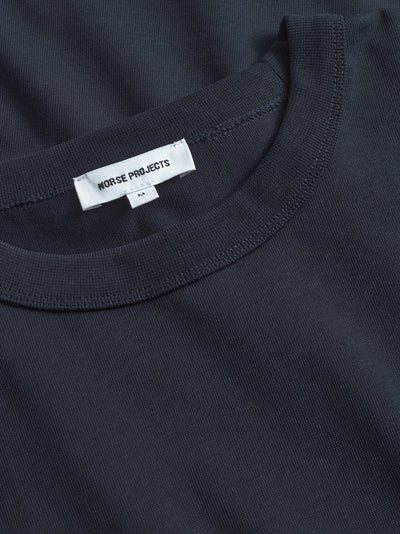 Simon Organic Arch Print T-Shirt (Dark Navy)