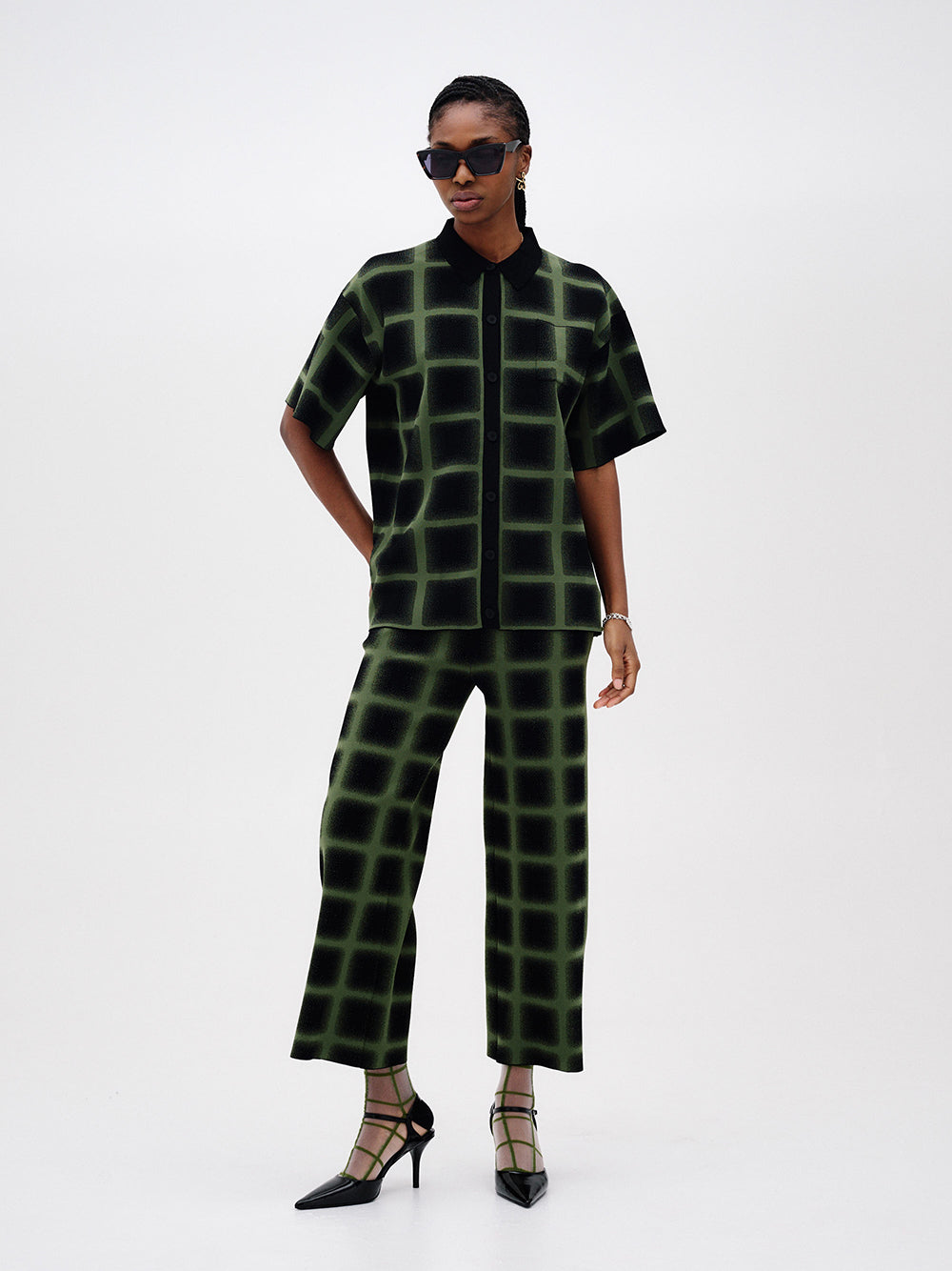 Camellia Oversized Plaid Shirt (Green/ Black)