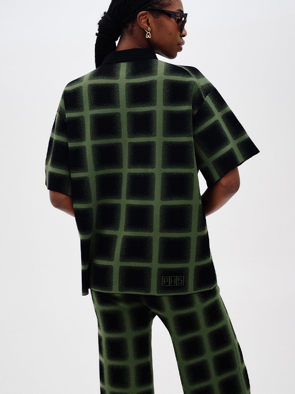 Camellia Oversized Plaid Shirt (Green/ Black)