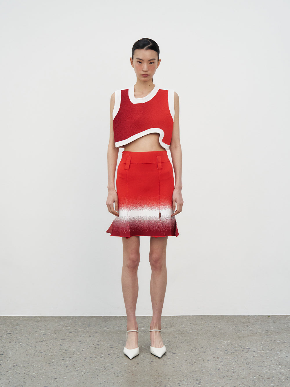 Dahlia Oversized Wavy Crop Top (Red Tulip)