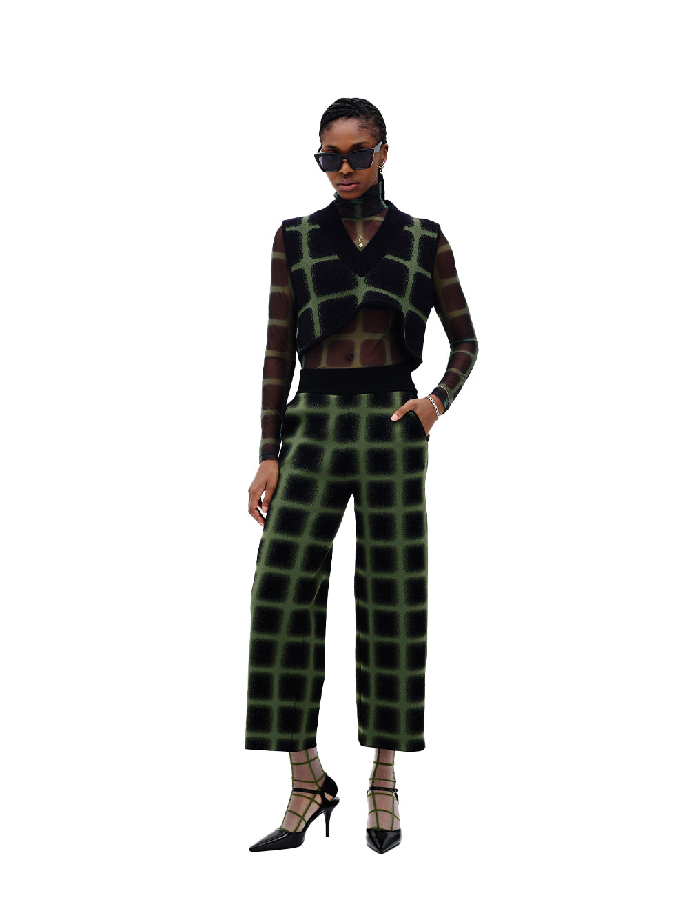 Thyme Wide Leg Cropped Pants (Green/ Black)