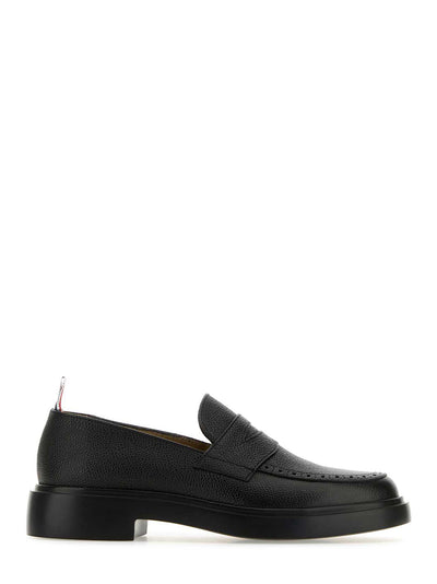 Pebble Grain Penny Loafer (Black)