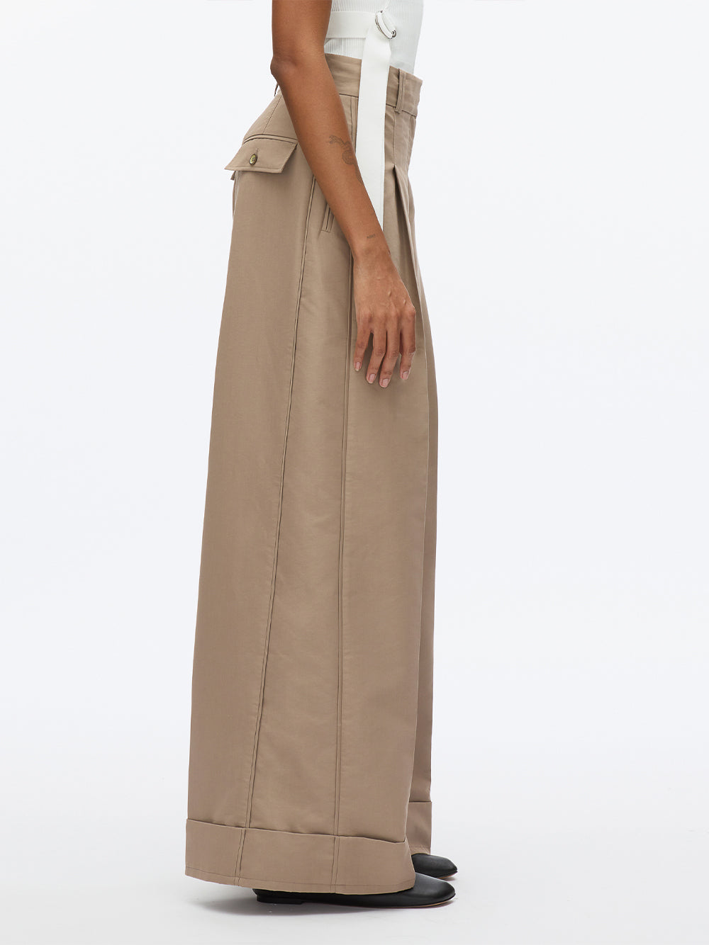 Pleated Wide Leg Trouser (Stone Grey)