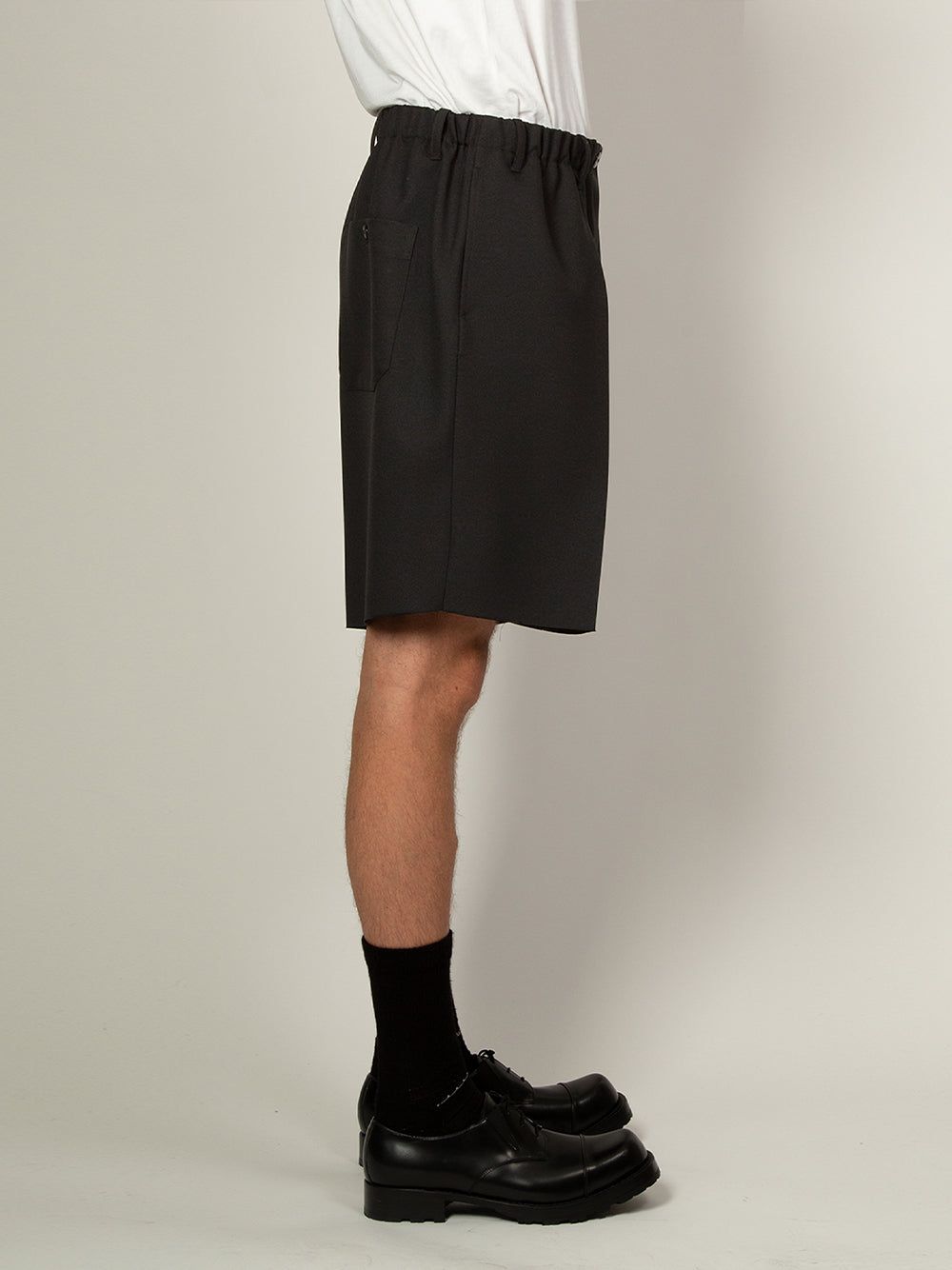 Worker Low Crotch Shorts (Black)