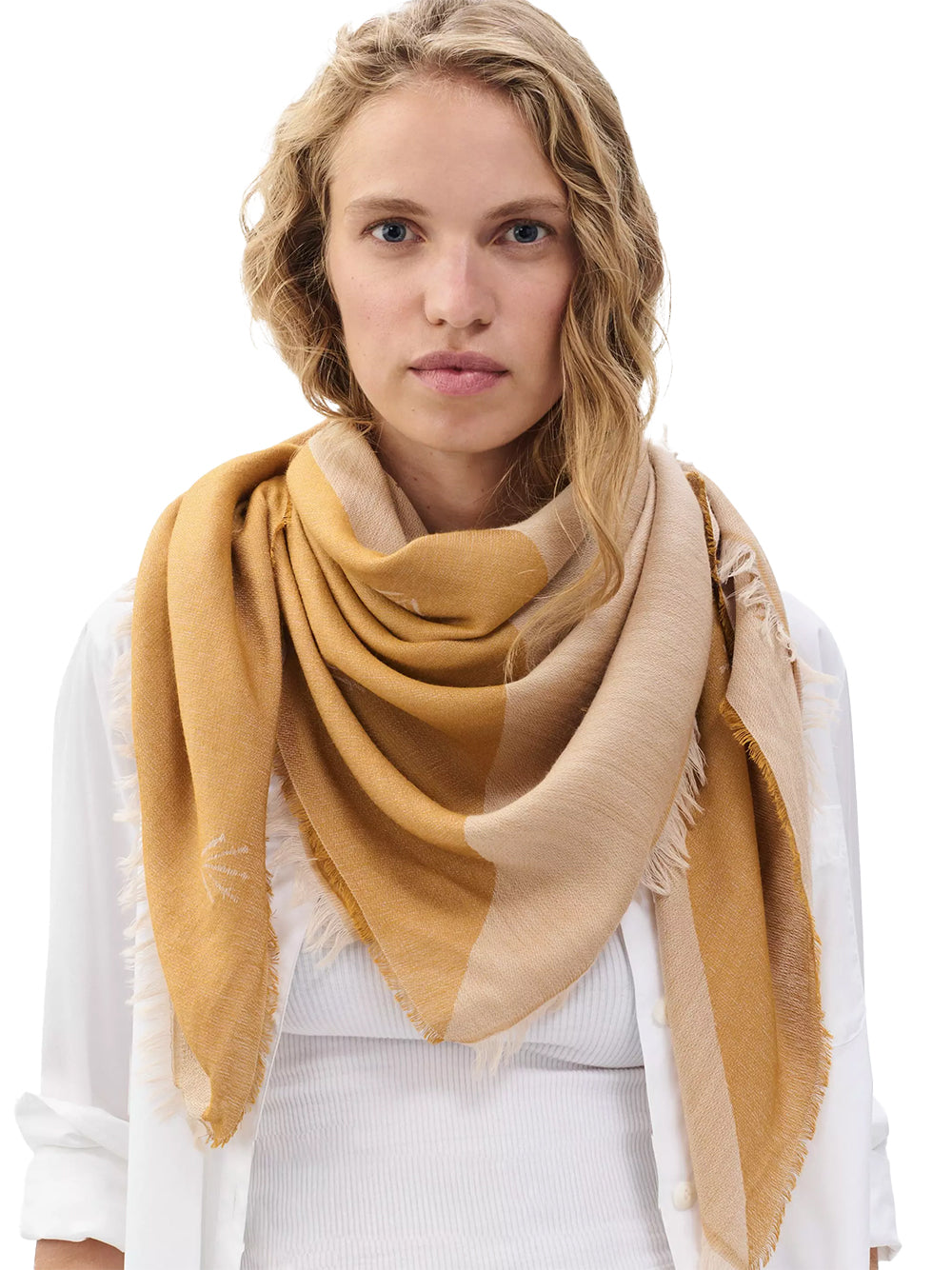 Geo Dagger Scarf Dijon